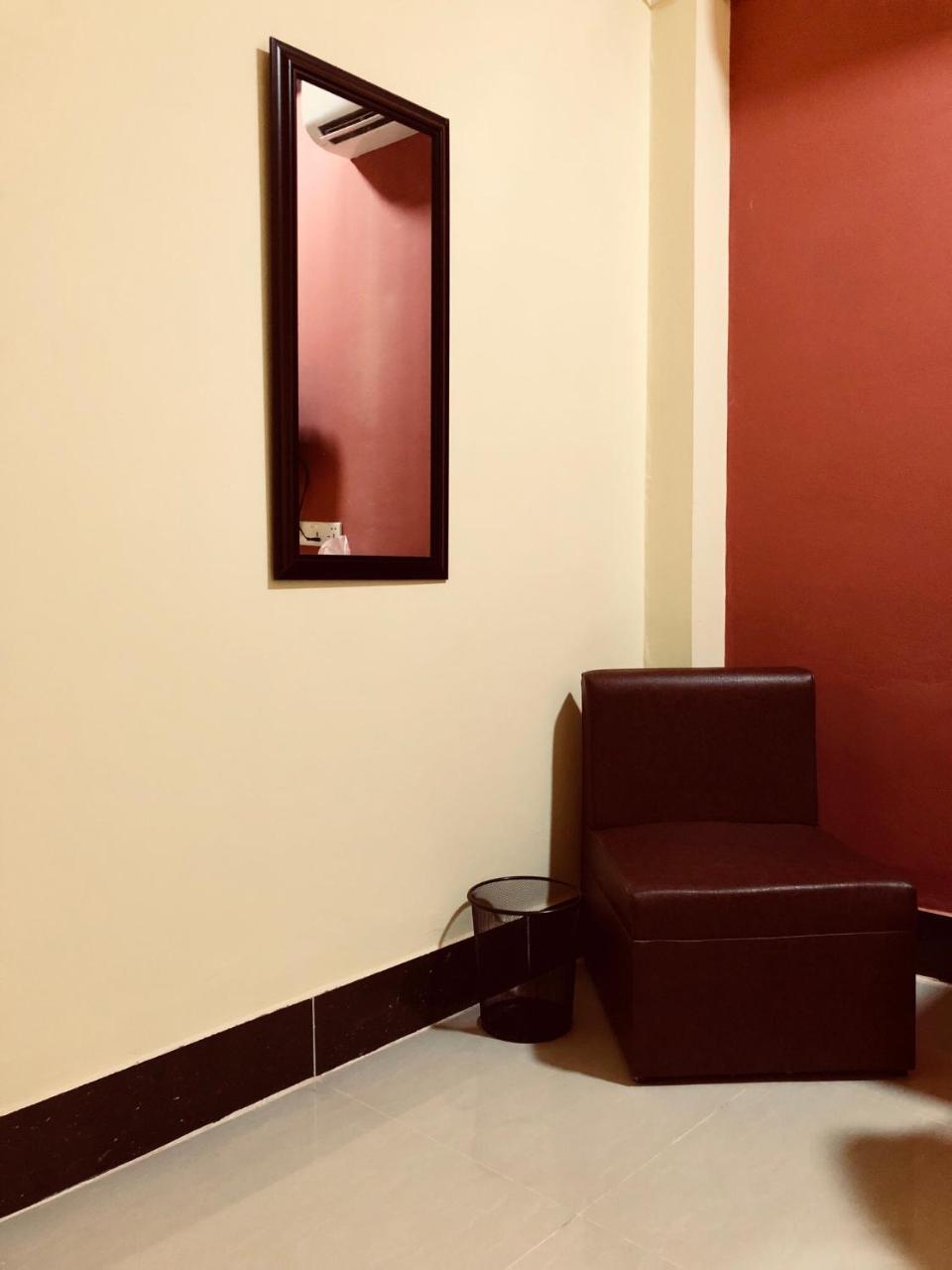库米拉 Q Palace酒店 外观 照片